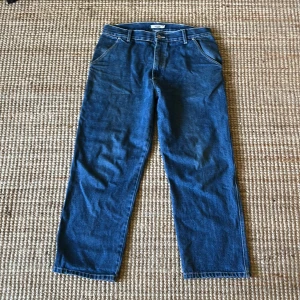 Tres bien carpenter pants - Fina fina jeans från tresbien, loosefit men ändå stilade 