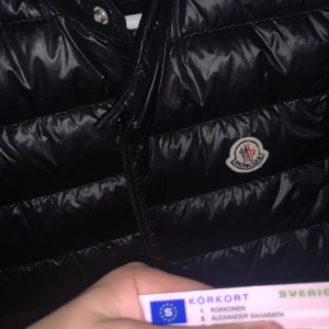 Moncler gui gilet väst - Size 2  Cond 8/10
