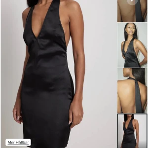 Halterneck klänning nakd  - Slutsåld populär sting klänning med halterneck. Använd två gånger💙