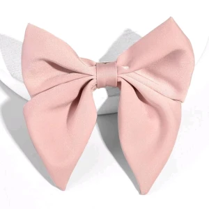Bow Decor Hair Clip - Helt ny och oanvänd hårbåge🎀