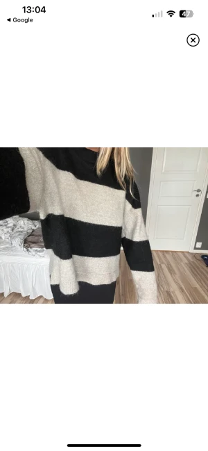 Stickad tröja - Superfin stickad tröja från Gina tricot. Storlek S💕