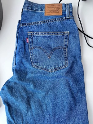 Levis high loose taper - Levis jeans High loose taper stl 30