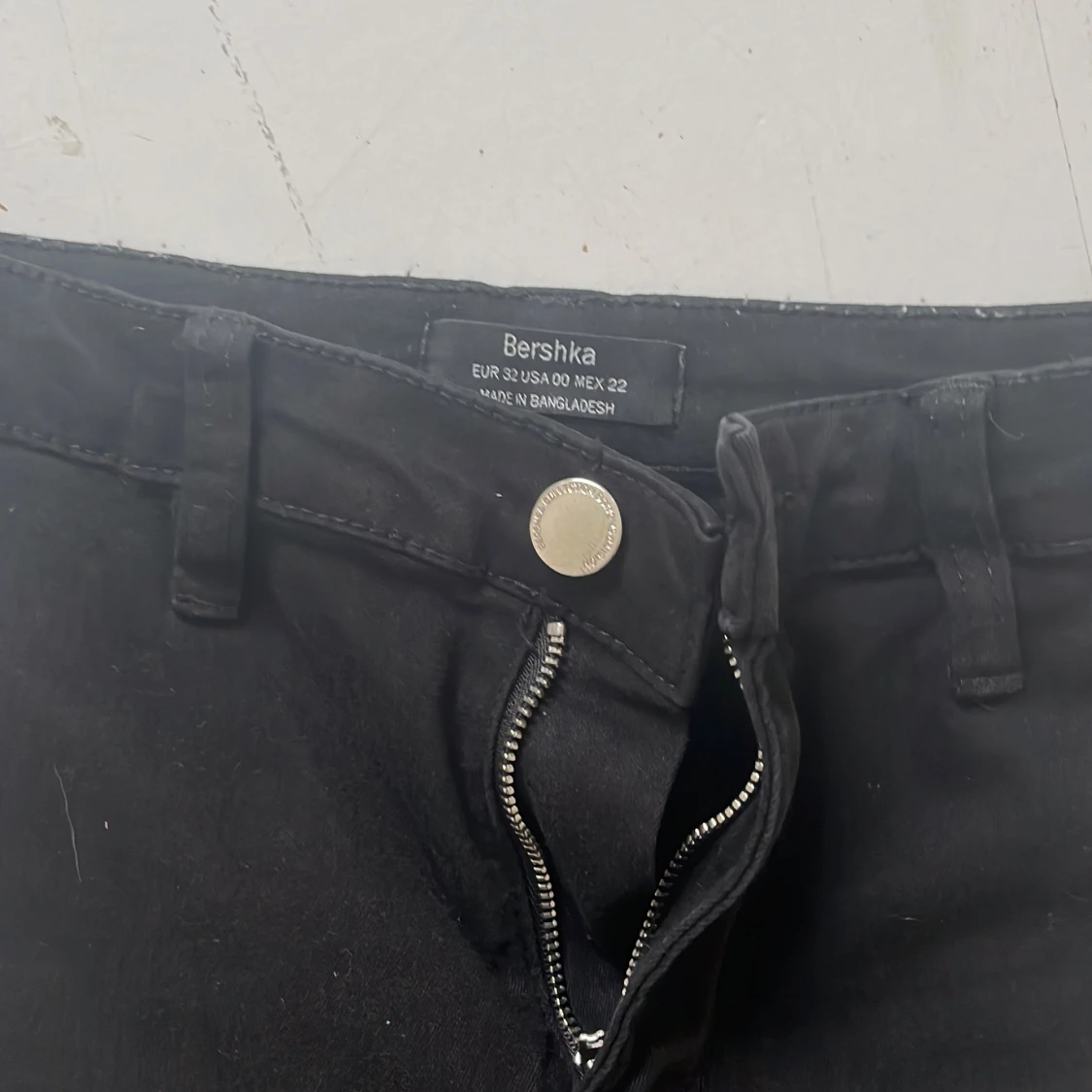 Svarta skinnyjeans  - 90