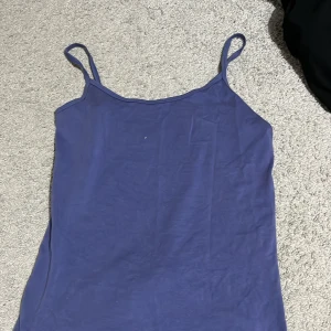 Linne -  Fint linne i fint färg i storlek  M från Esmara 