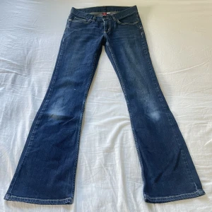lågmidjade jeans - använd köp nu! midja:78 innerben:78