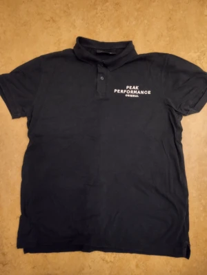 Peak performance - Bra skick pike- tröja