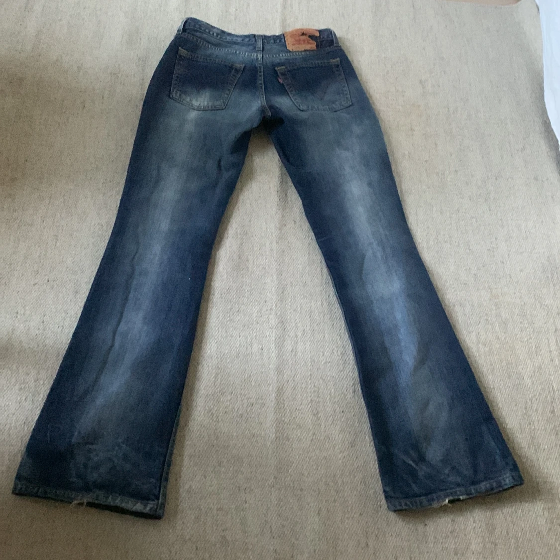 Bootcut Levis 28x34 - 90