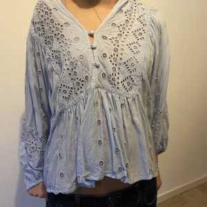 Söt blus  - Så gullig!🩷 passar s-l 
