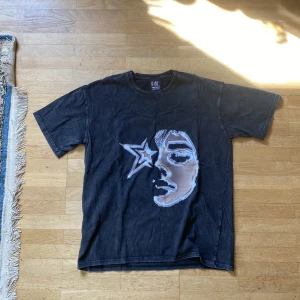 Tshirt - Tung tshirt