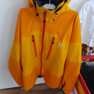 Haglöfs storlek large - Haglöfs jacka goretex stl L 