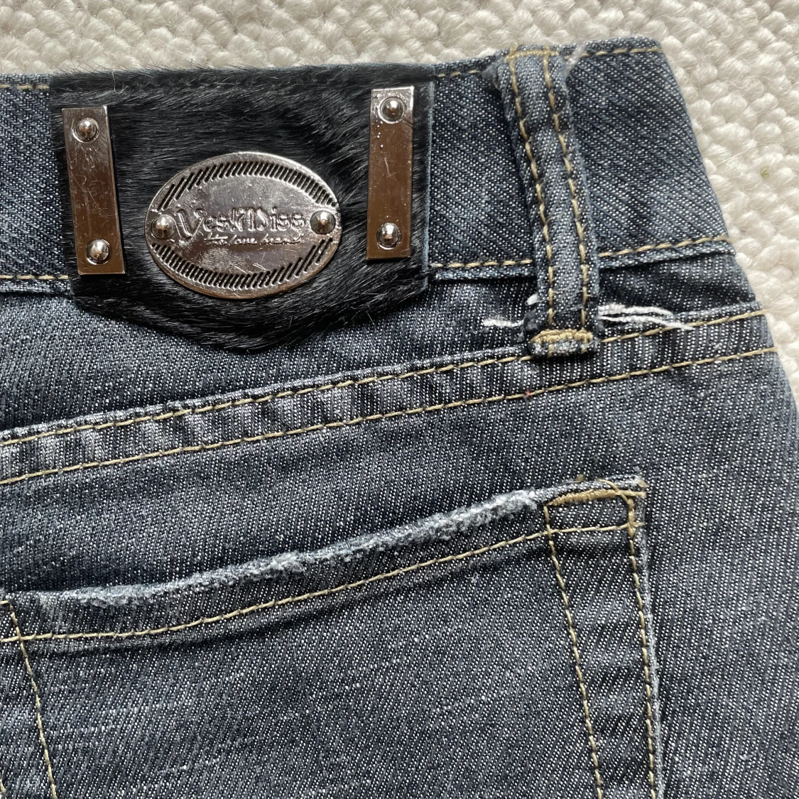 Mörkblå lågmidjade jeans - 91