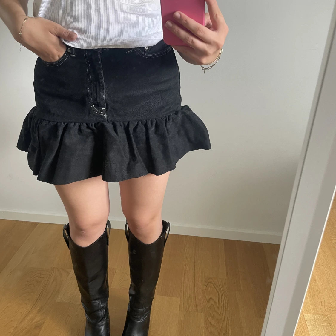 Jeanskjol med volang 