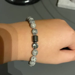 Armband  - Snygga armband använda en gång 