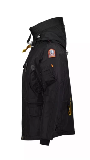 Två  parajumper vinterjacka  - Jag säljer två  parajumper vinter jacka storlek M knappt använd i nyskick 