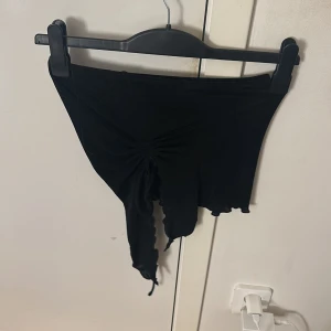 Topp - Svart cool topp