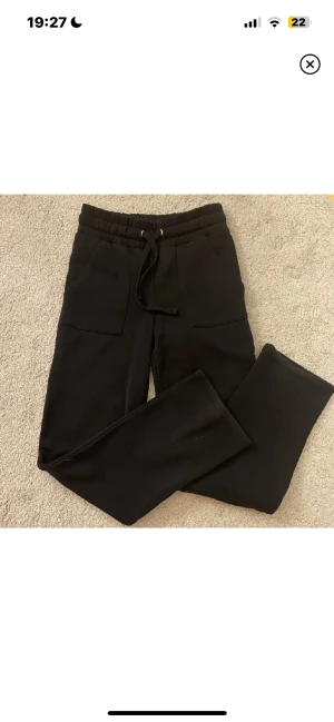 mjukisbyxor  - säljer mina ursköna mjukisbyxor från lager 157❣️