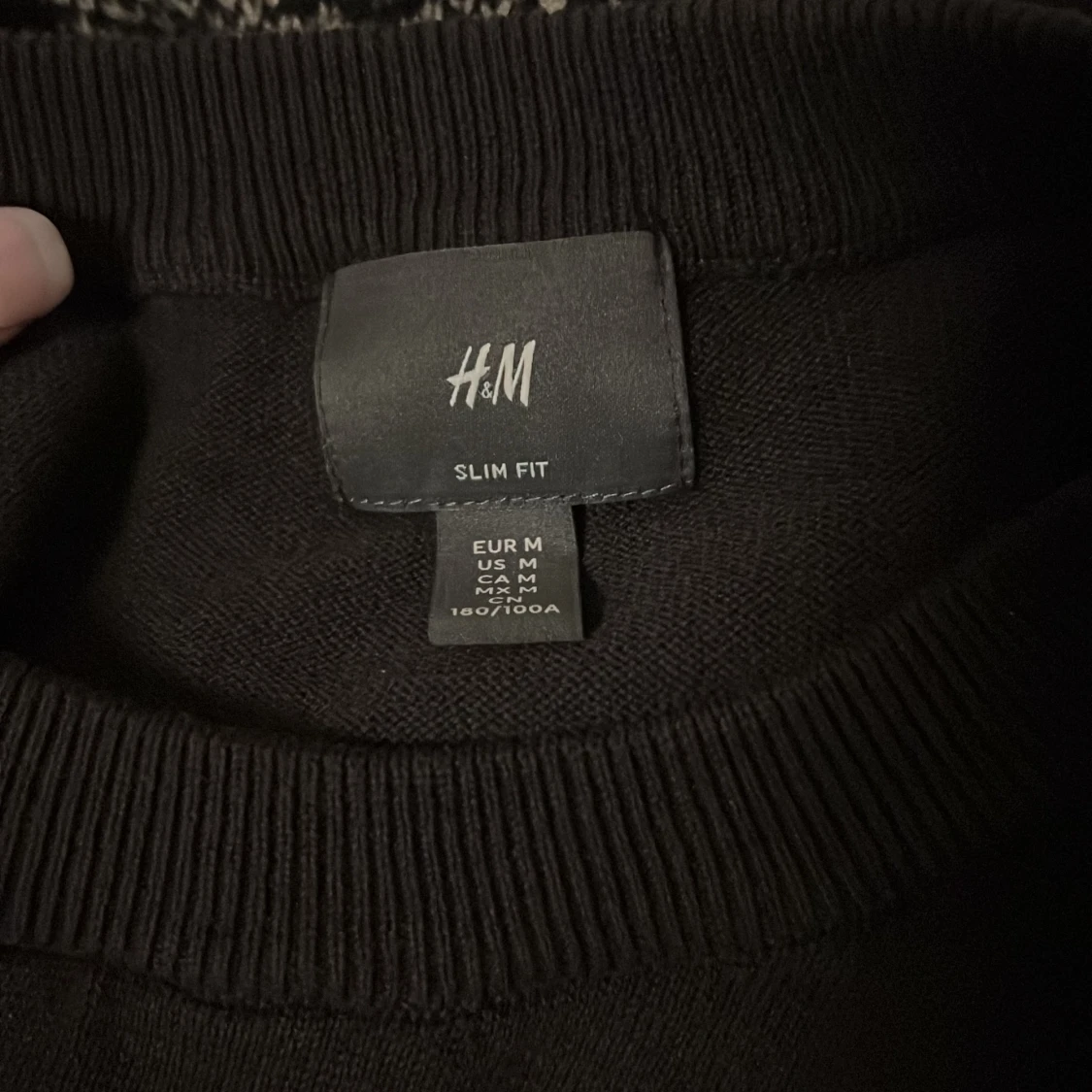 Brun tjocktröja  - 91