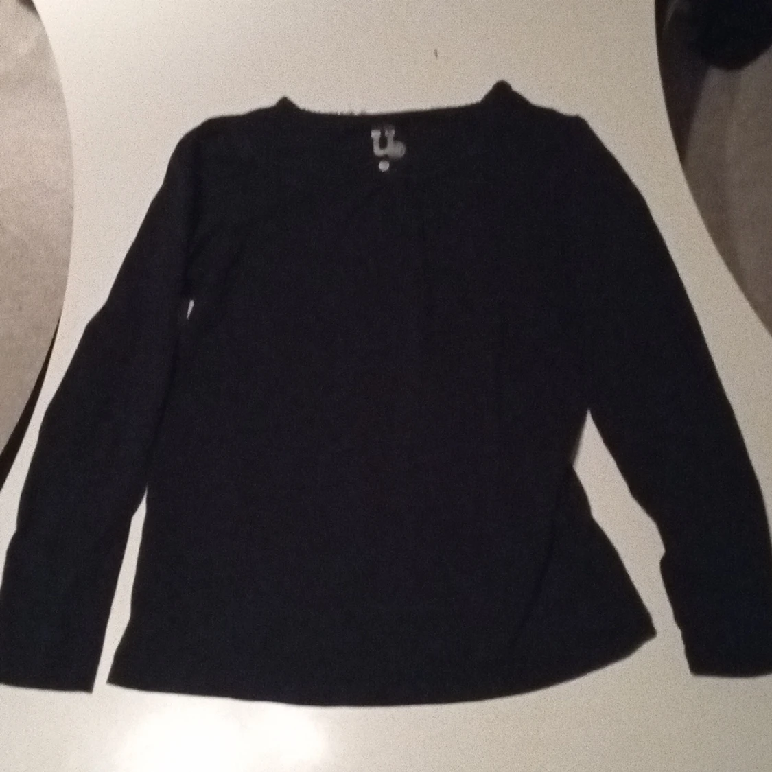 Svart tröja 