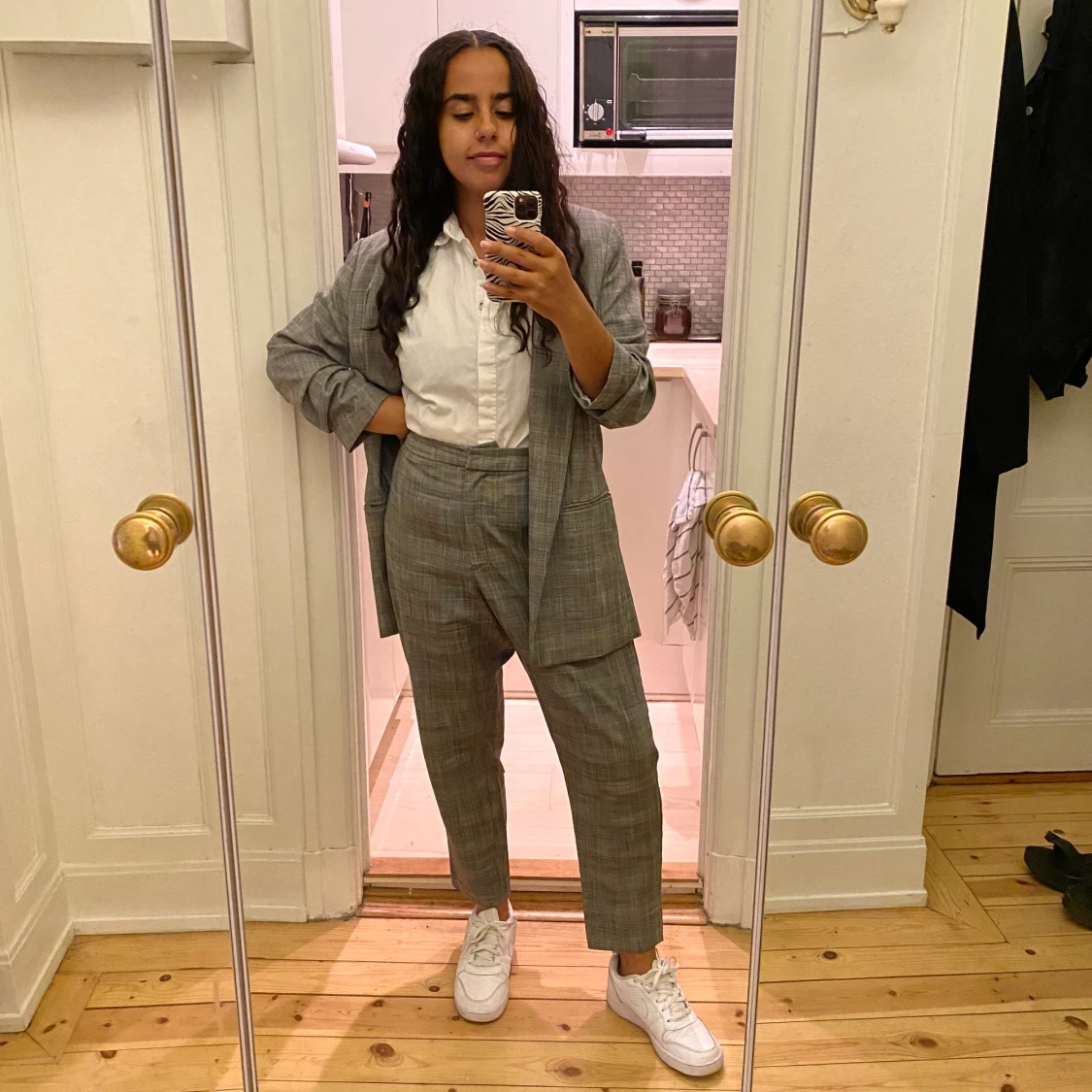 H&M grey lightly checked suit