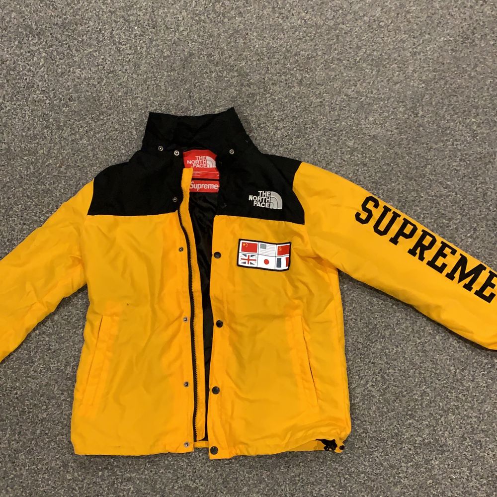 Jacka The North Face x Supreme | Plick Second Hand