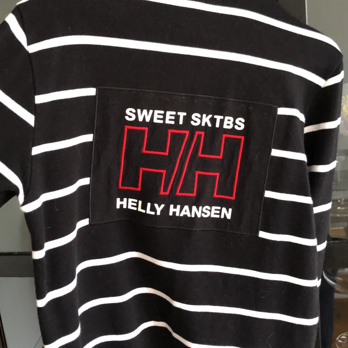 Sweet sktbs/ helly hansen tröja - 90
