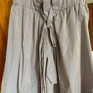  - Kjol från Hoss. Pris kan alltid diskuteras. Hör av dig för fler bilder eller frågor 🥰