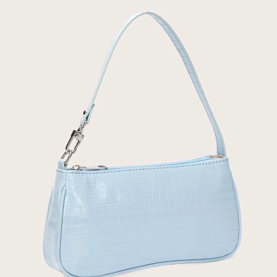 ljusblåa väskor - 90