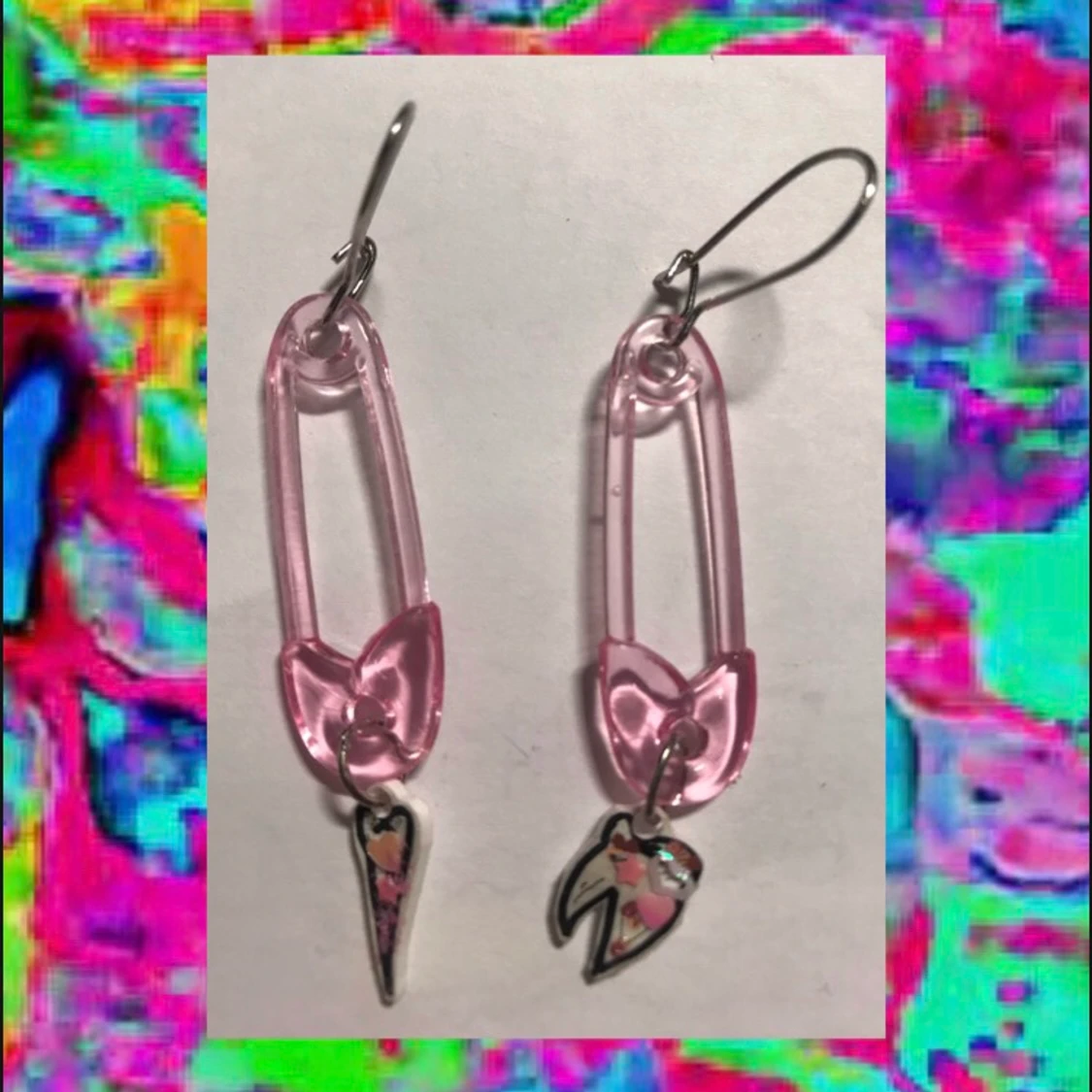 Snygga örhängen med tänder i olika färger - 91