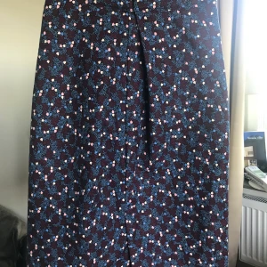 Carin Wester kjol i perfekt skick - Carin Wester kjol i perfekt skick. 