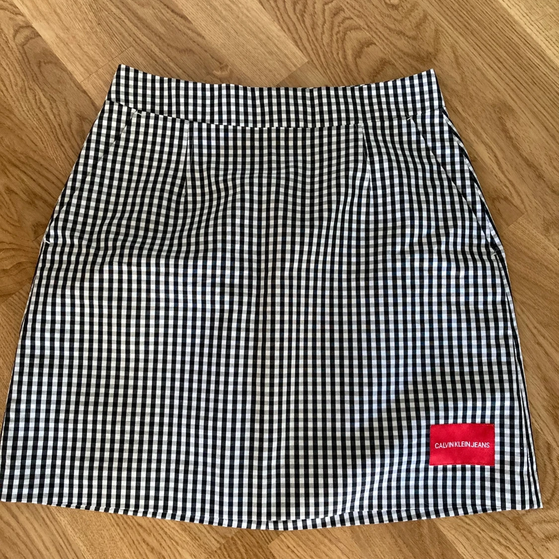 Calvin Klein Kjol - 90