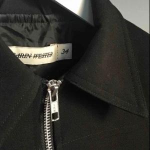  - Tunn CARIN WESTER jacka Aldrig använd