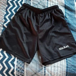  - Soc träningsshorts från Stadium, använt få antal gånger.