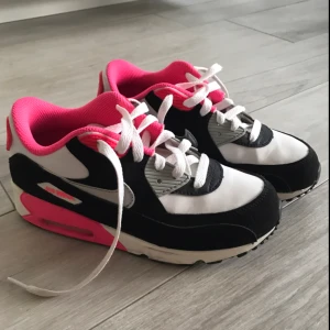  - Nike Air Max använda fåtal gånger. 