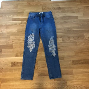  - Assköna jeans hög midja 