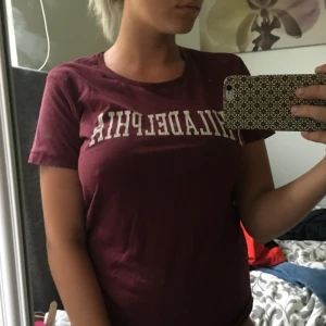  - Superskönt T-shirt ifrån Lager 157. Super bra kvalite, väldigt aktsamt använd.