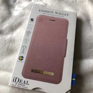 HELT NYTT iPhoneskal - Ideal of Sweden Plånboksskal till iPhone 8/7/6/6S PLUS helt nytt. Säljer pga byte av mobil. Möts upp i Stockholm eller postar. 