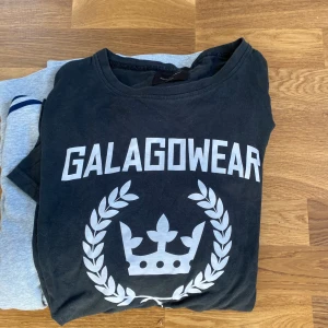 Galagowear  - En fin T-Shirt att ha på sig o bra kvalitet ! Dock varför jag säljer denna e för den va för liten 😅