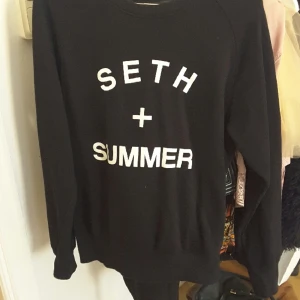  - seth+summer tröja från Manners 
