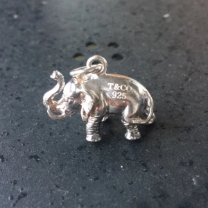  - Tiffany and Co elefant charm
