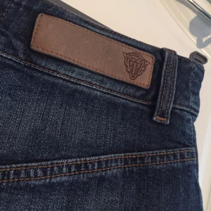  - Tiger of Sweden jeanskjol passar stl S