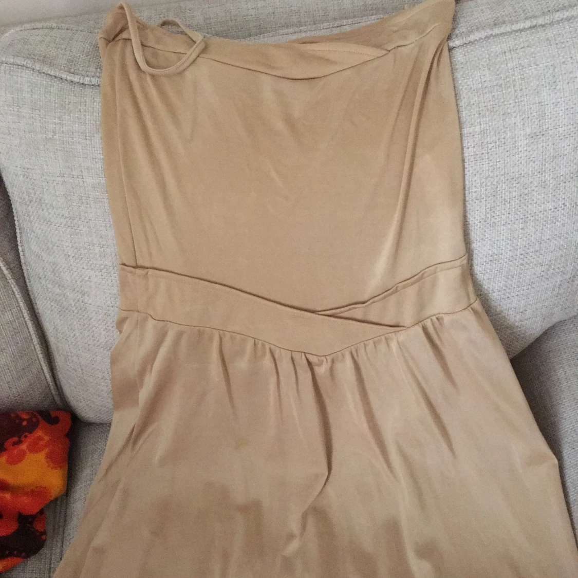 Guldig långklänning - 90