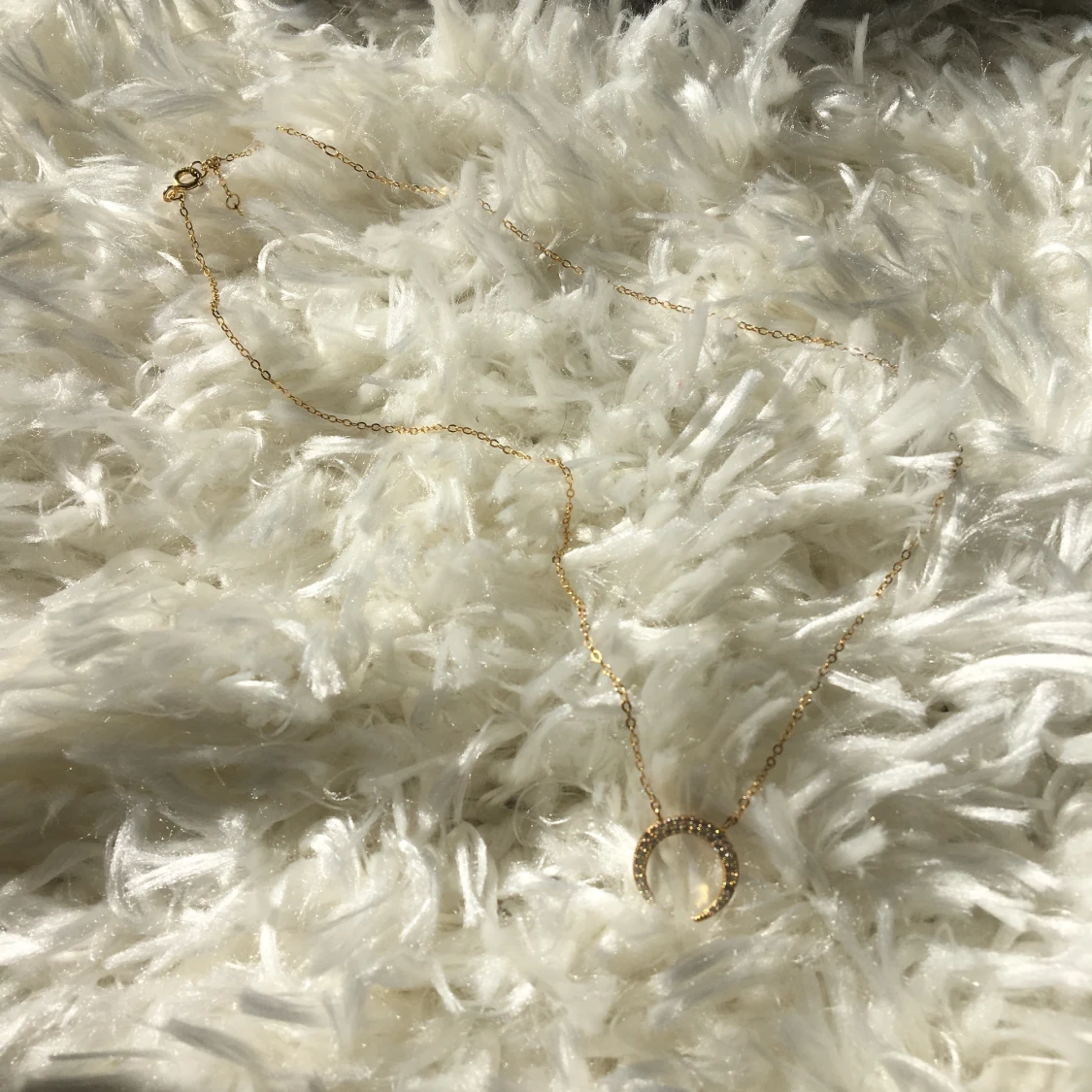 Måne halsband 18K guldpläterat  - 91