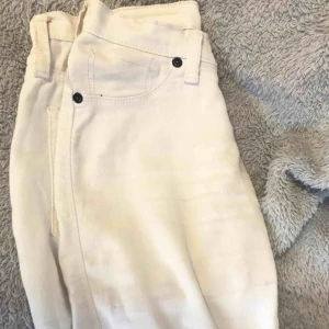  - De denim jeans low Rise. Bara att höra av sig för fler bilder!