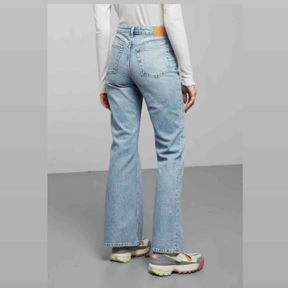 WEEKDAY WAVE JEANS. Asså dessa | Plick 
