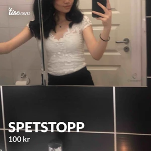  - Jättefin topp som är för liten för mig. Möts upp i Stockholm eller fraktar