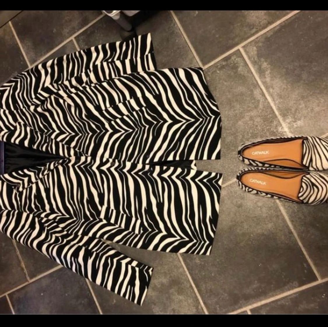 Komplett skor 39 + jacka strl M