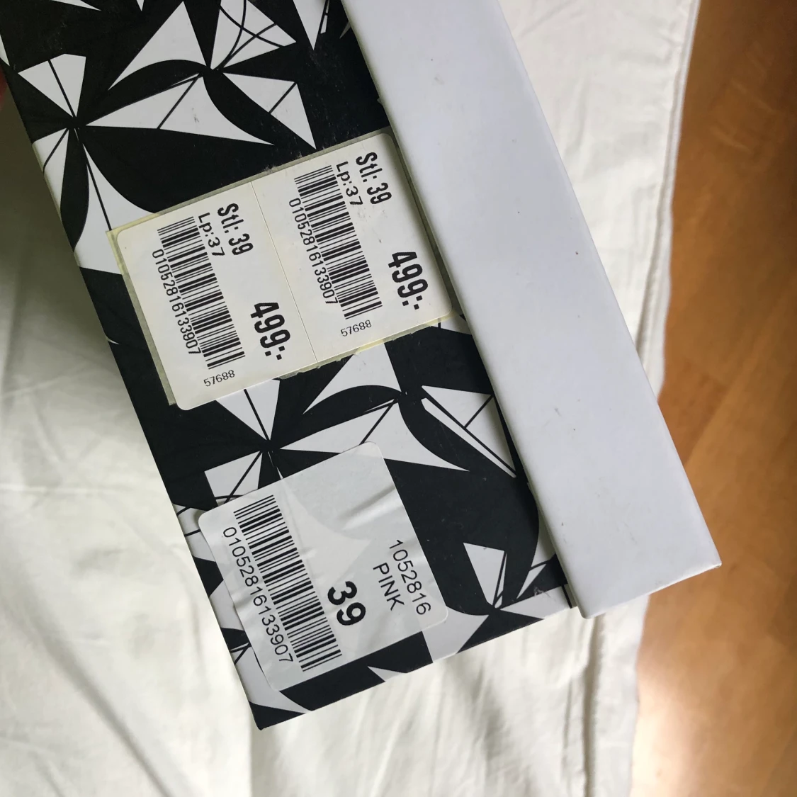 Rosa högklackade skor strl 39 - 91