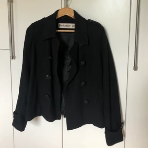 Kappa - Fin kortare ullkappa i strl 36 🖤 