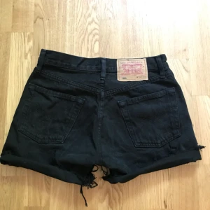  - Levis shorts Kan mötas i Stockholm, alt köparen betalar frakten