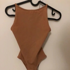  - Body aldrig använt! Frakt tillkommer.